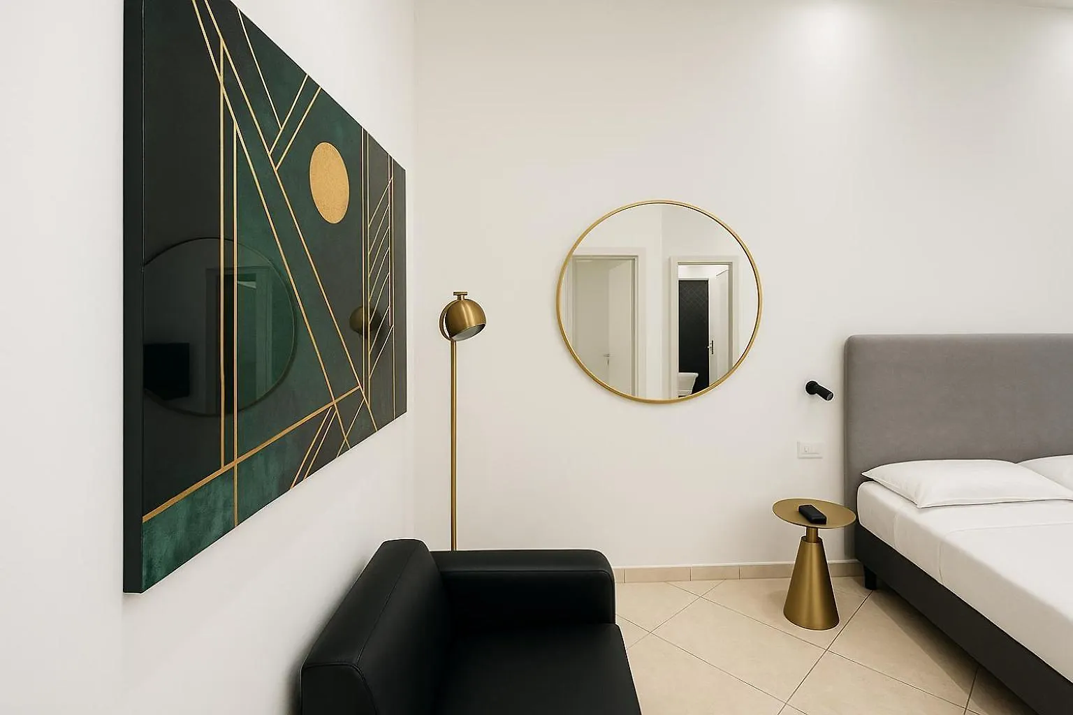 Garibaldi 118 Luxury Apartment Naples Italy