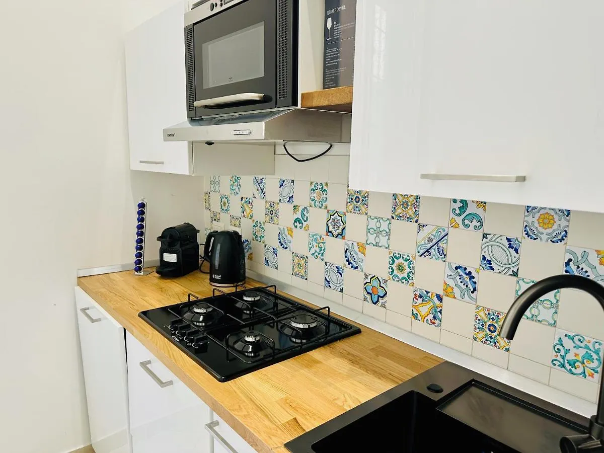 Garibaldi 118 Luxury Apartment Νάπολη Ιταλία